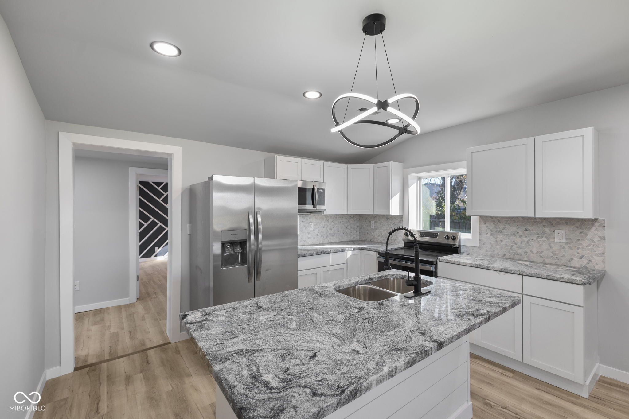 4533 Gordon Drive