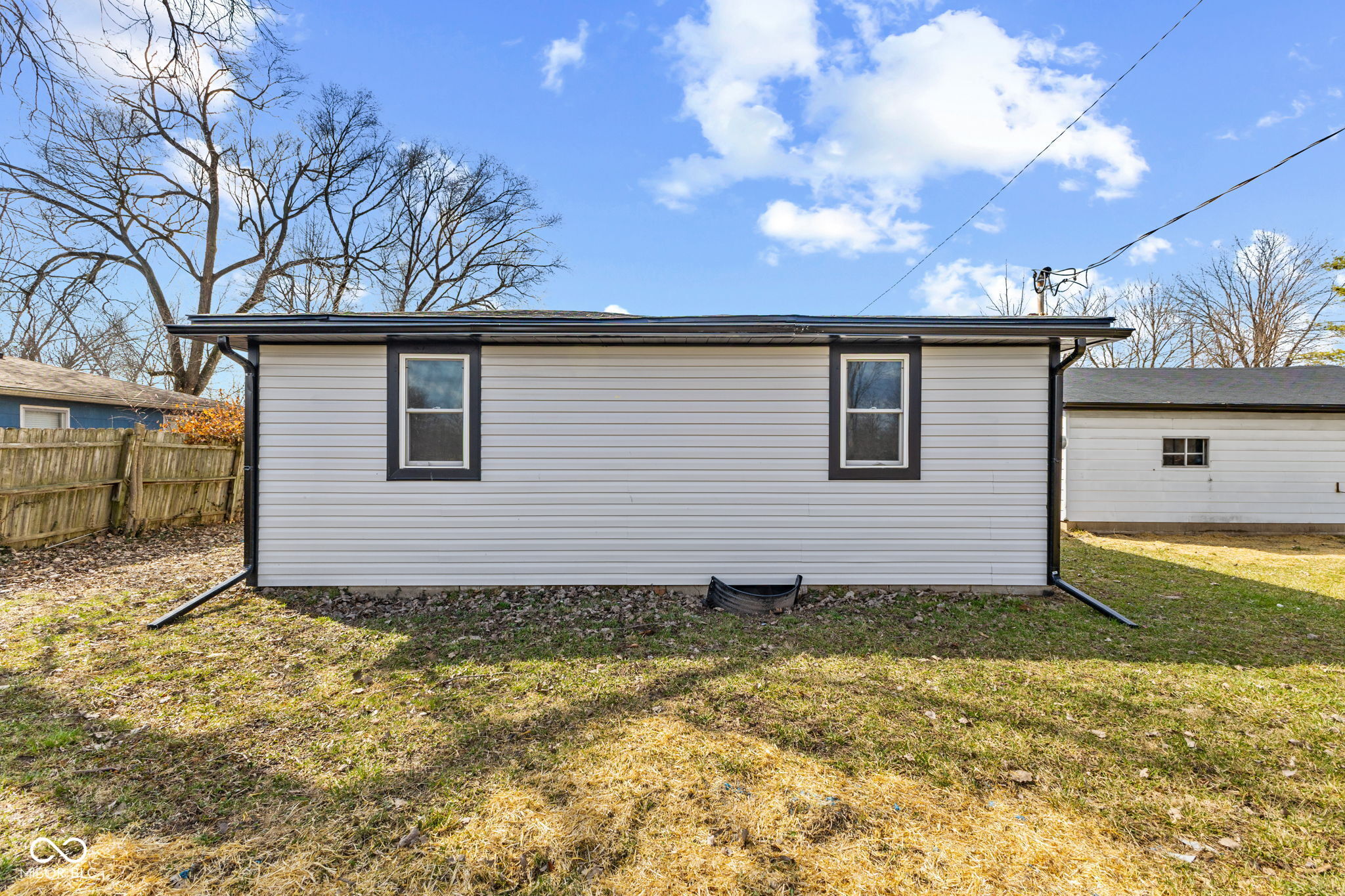 4533 Gordon Drive