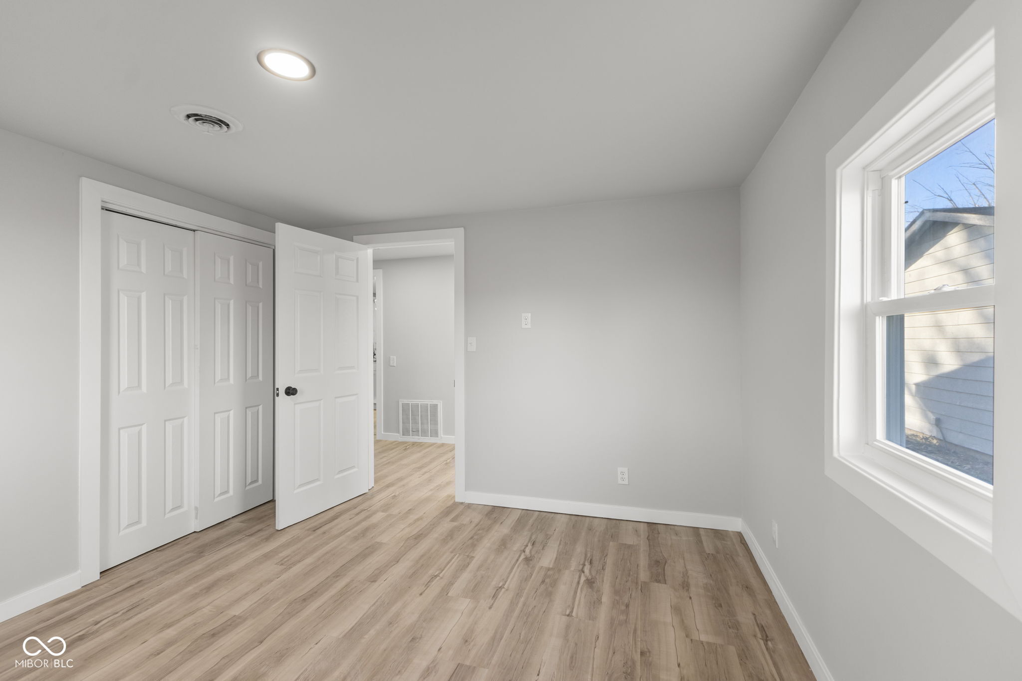 4533 Gordon Drive