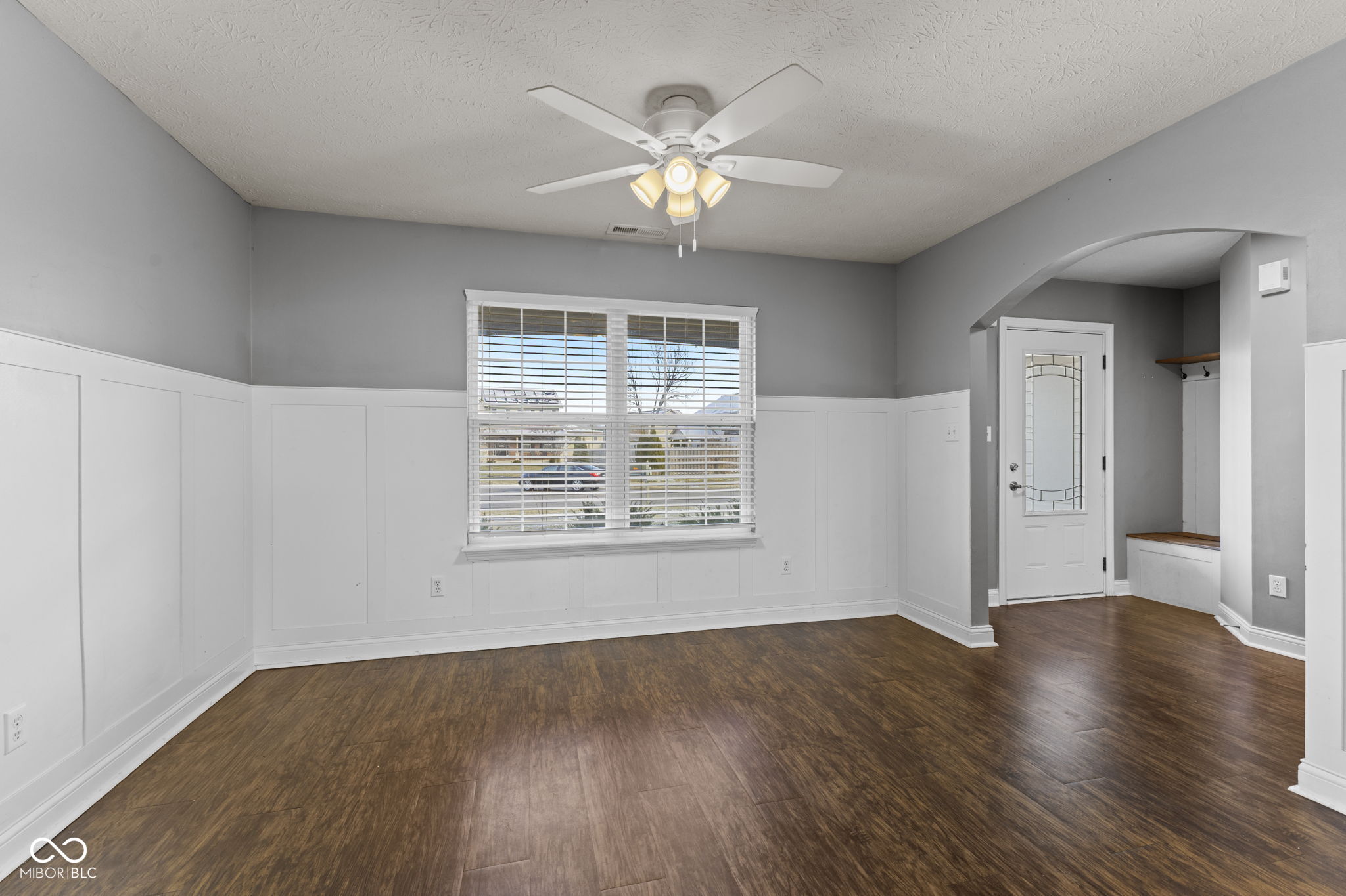 1117 Foxtail Drive
