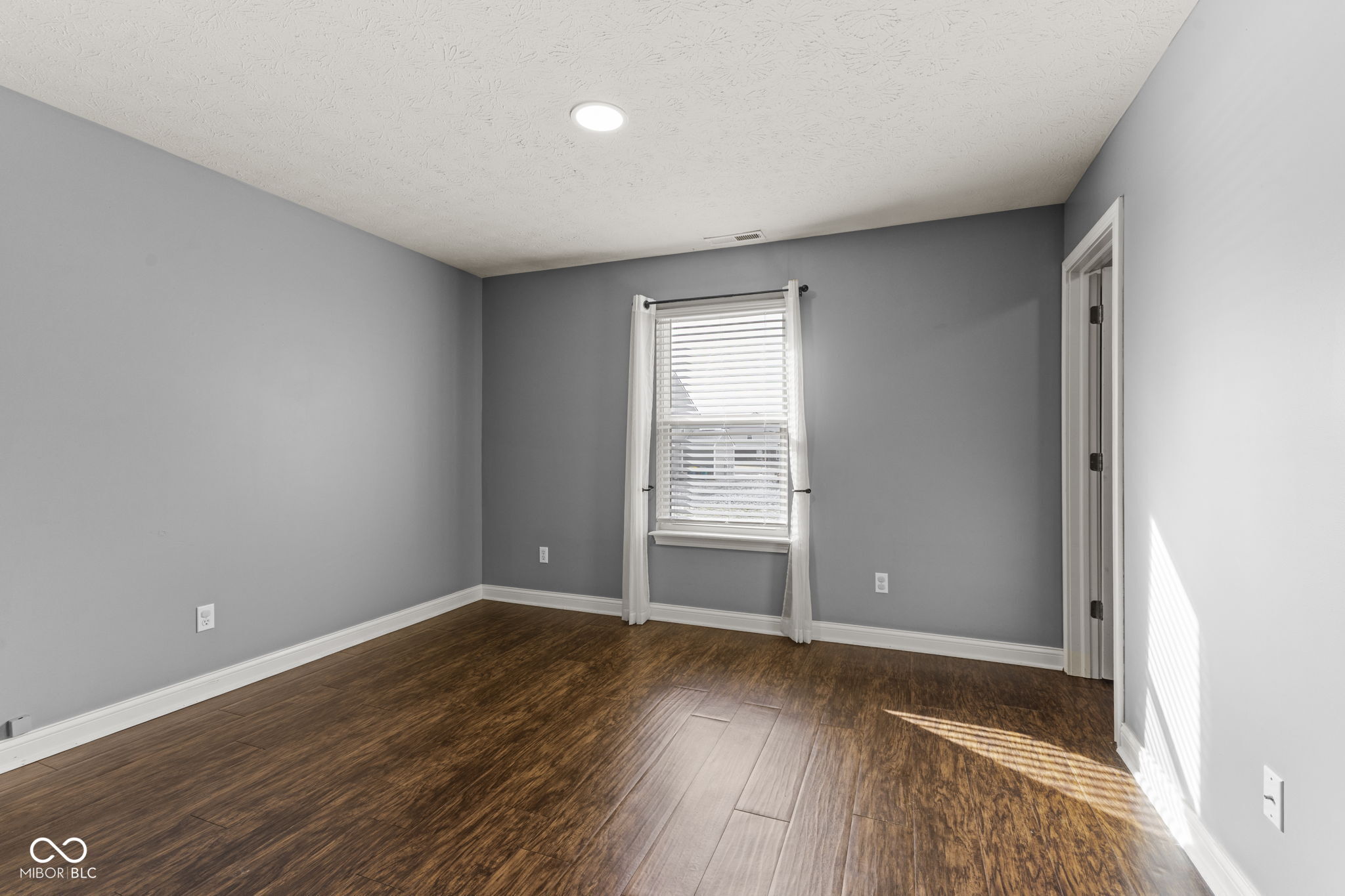 1117 Foxtail Drive