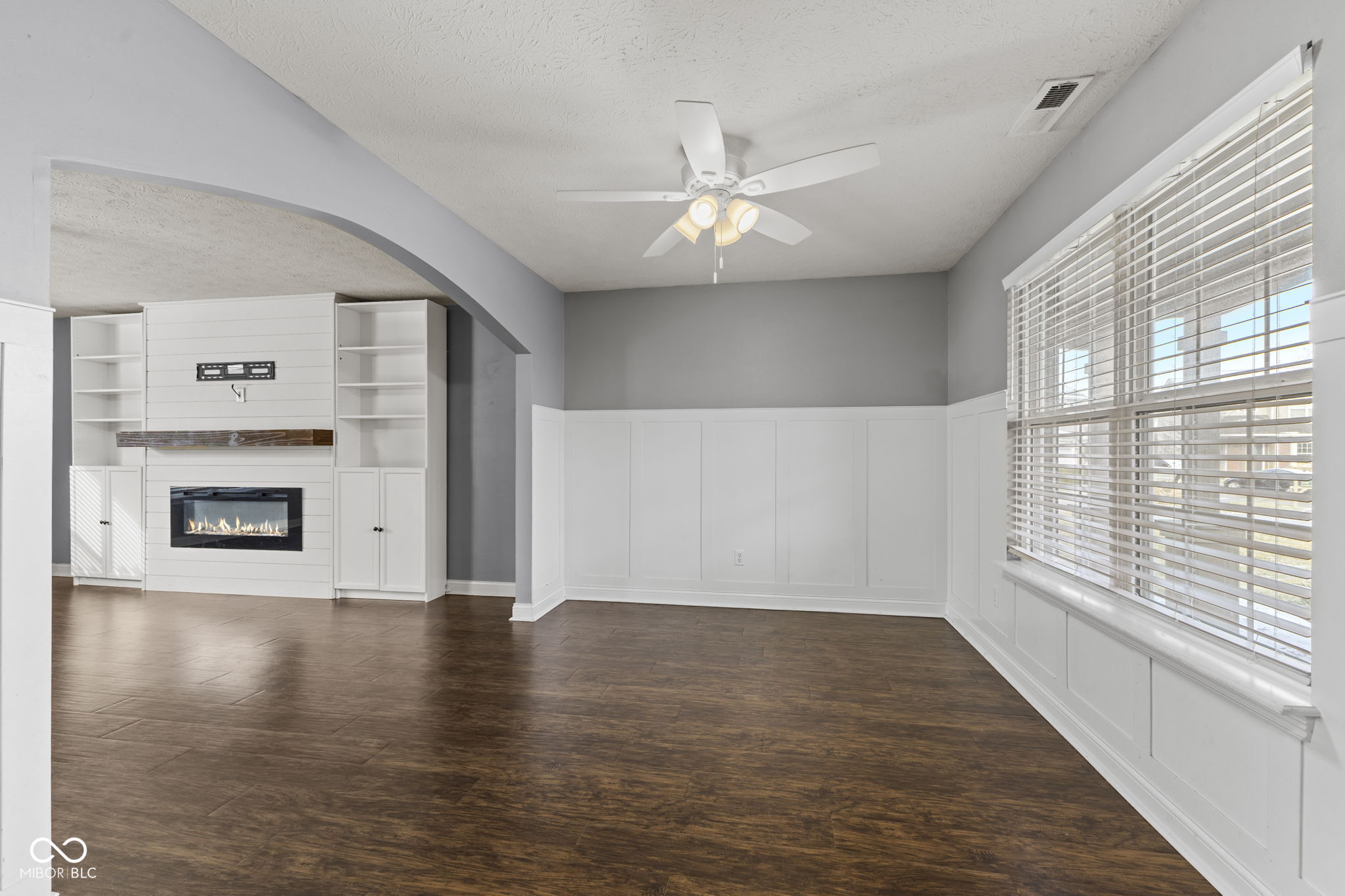 1117 Foxtail Drive