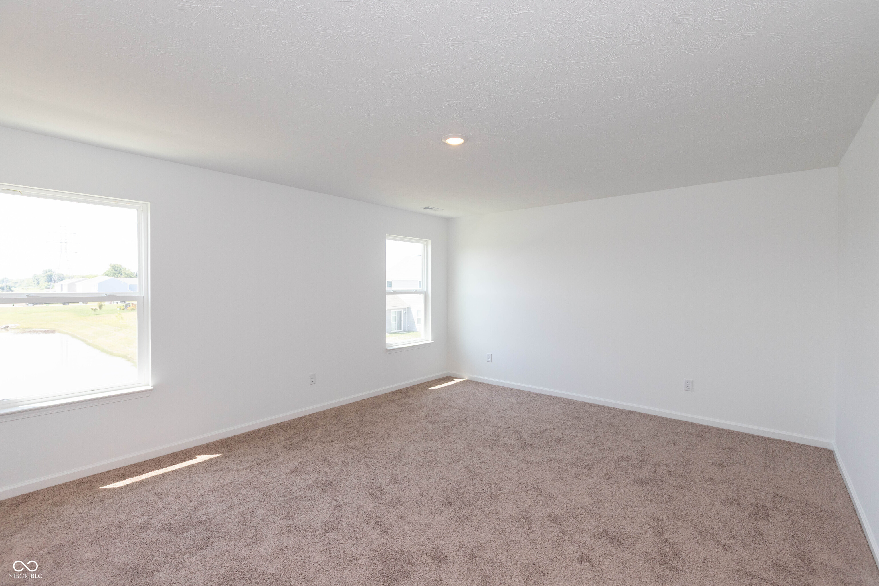 7615 SEBASTIAN Place