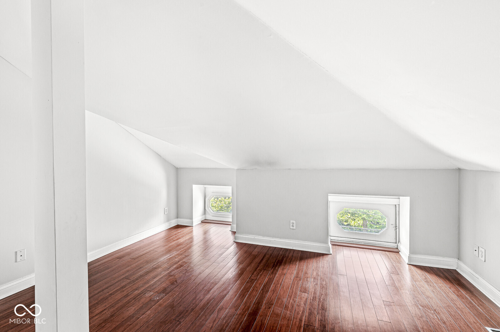 331 N East Street