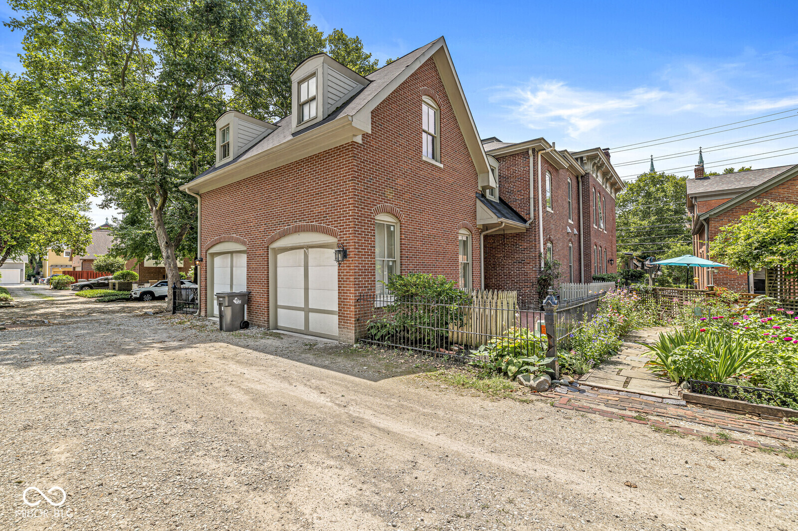 331 N East Street