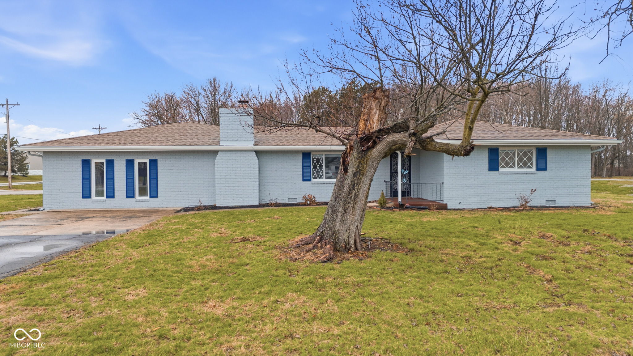 3020 N County Road 800 E