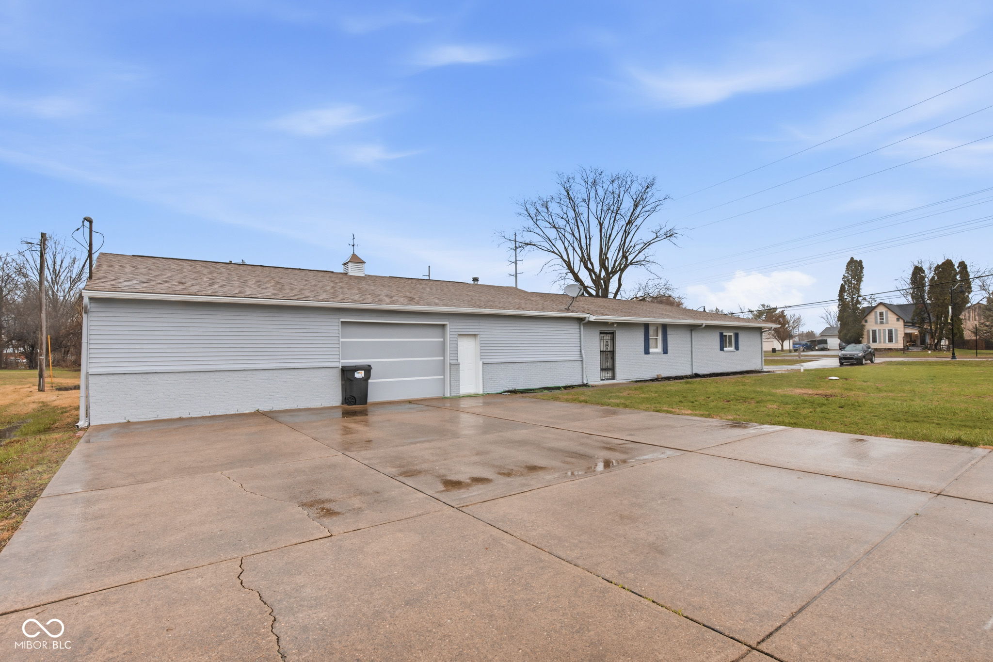 3020 N County Road 800 E