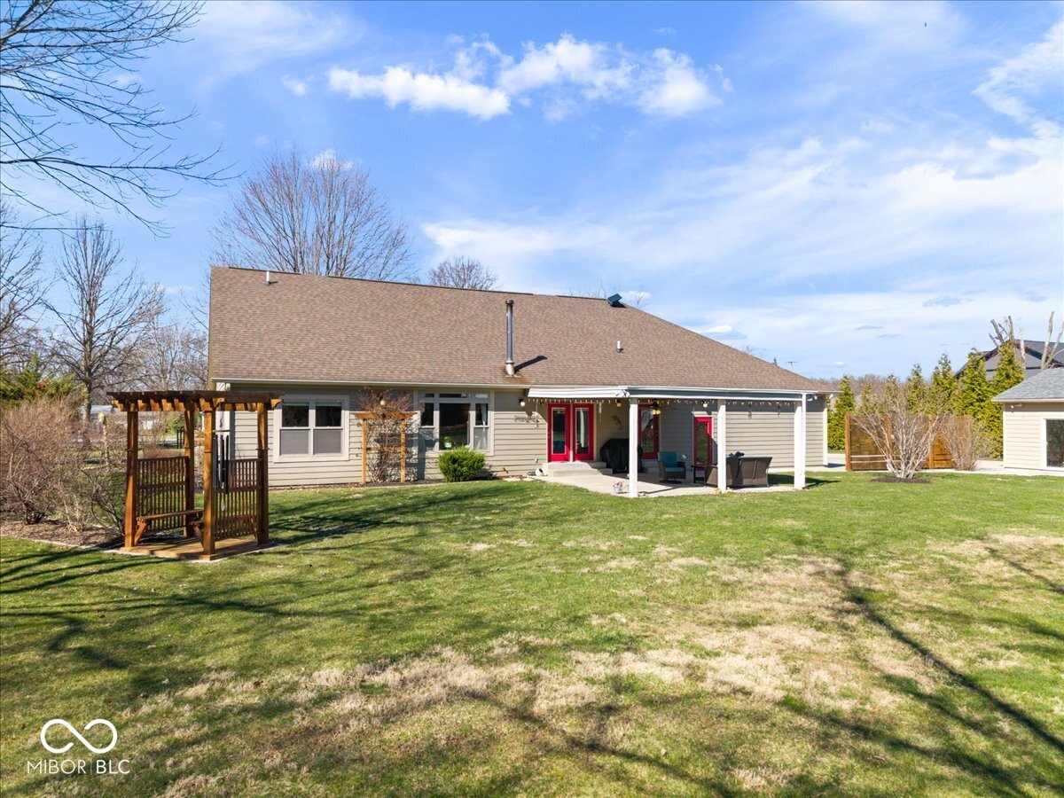 1247 N County Road 900 E