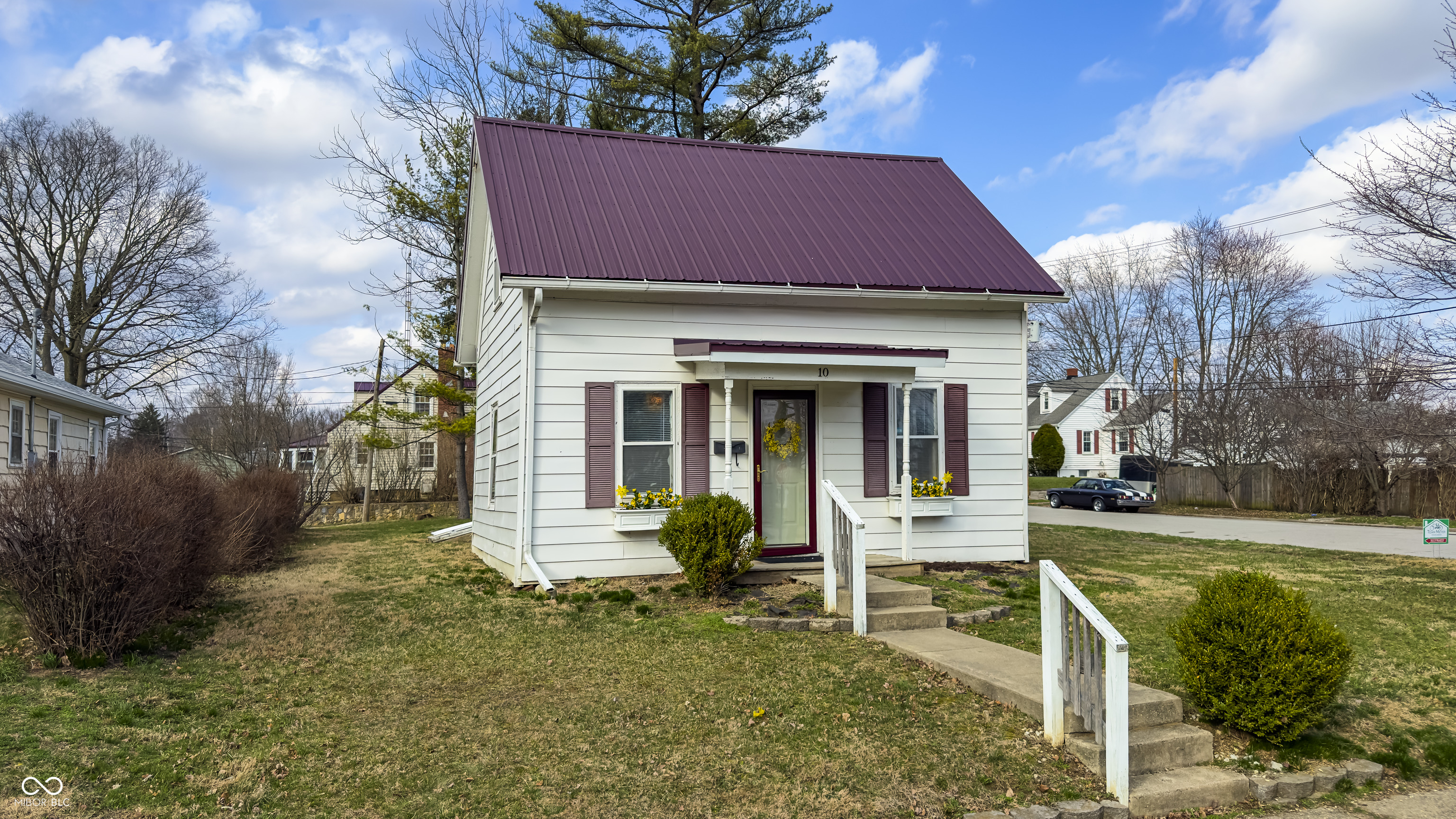 10 W Harrison Street