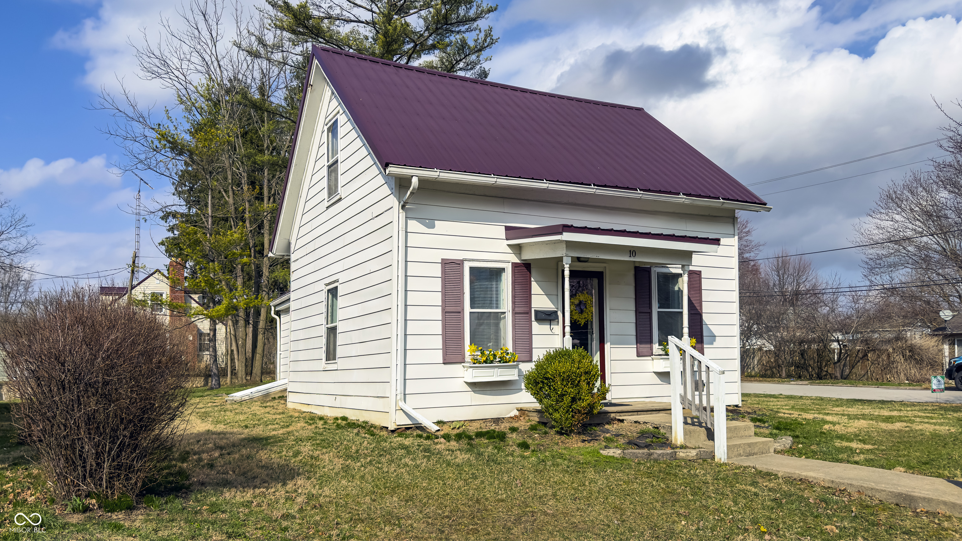 10 W Harrison Street