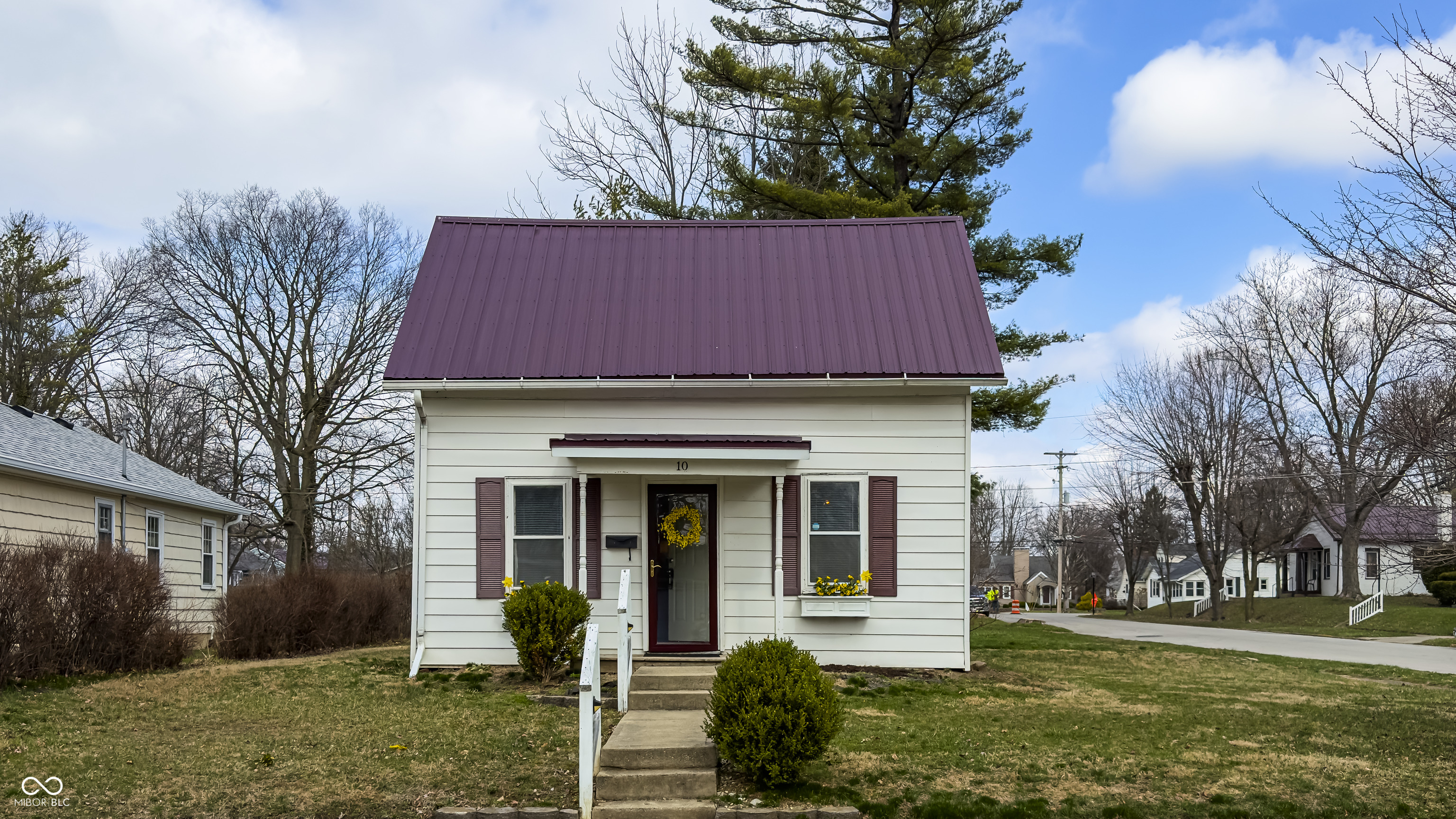 10 W Harrison Street
