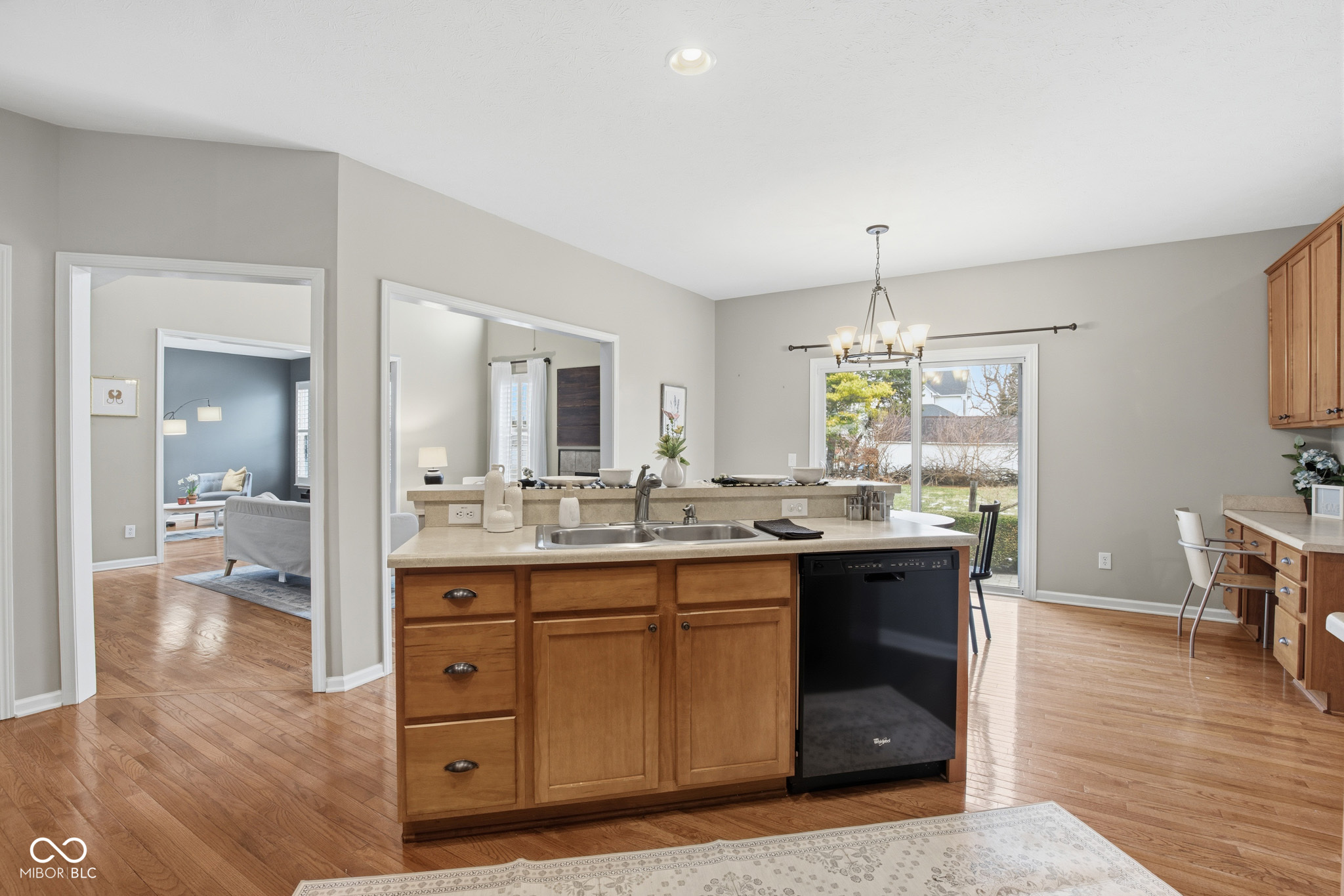 3010 Da Vinci Drive