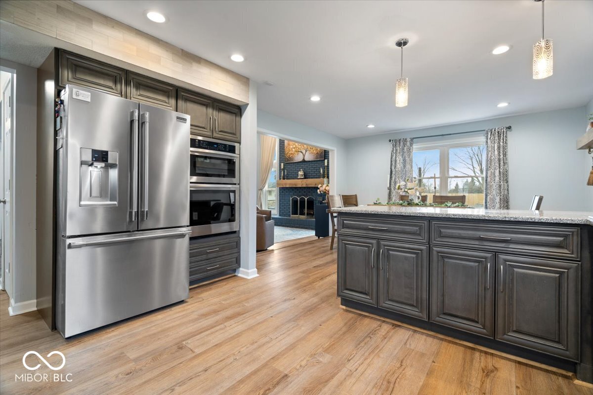 84 Glenbrook Lane