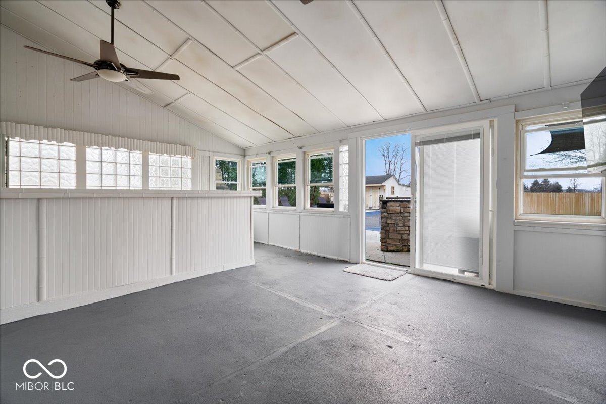 84 Glenbrook Lane