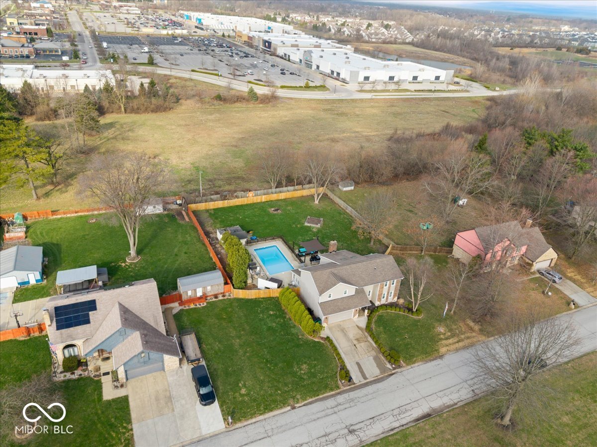 84 Glenbrook Lane