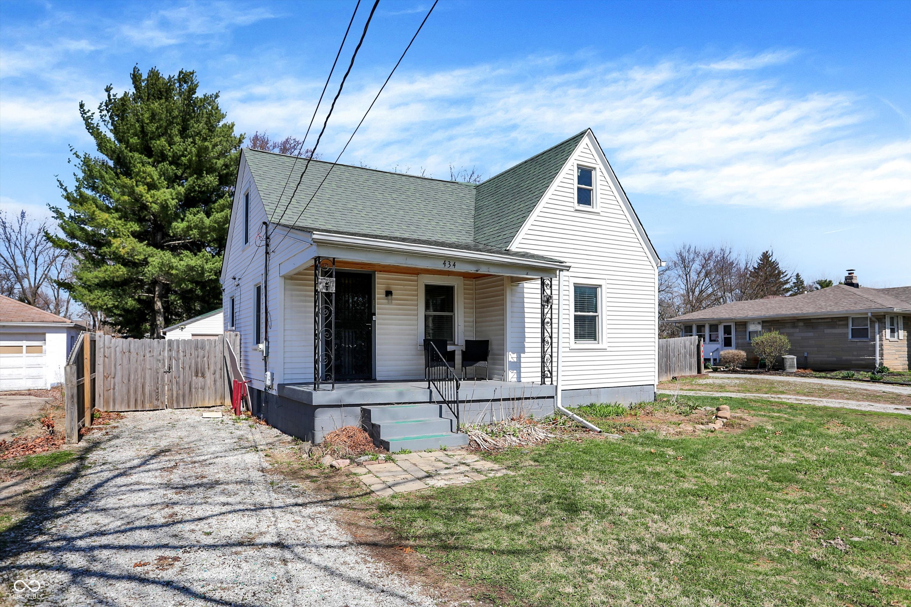 434 Powell Street