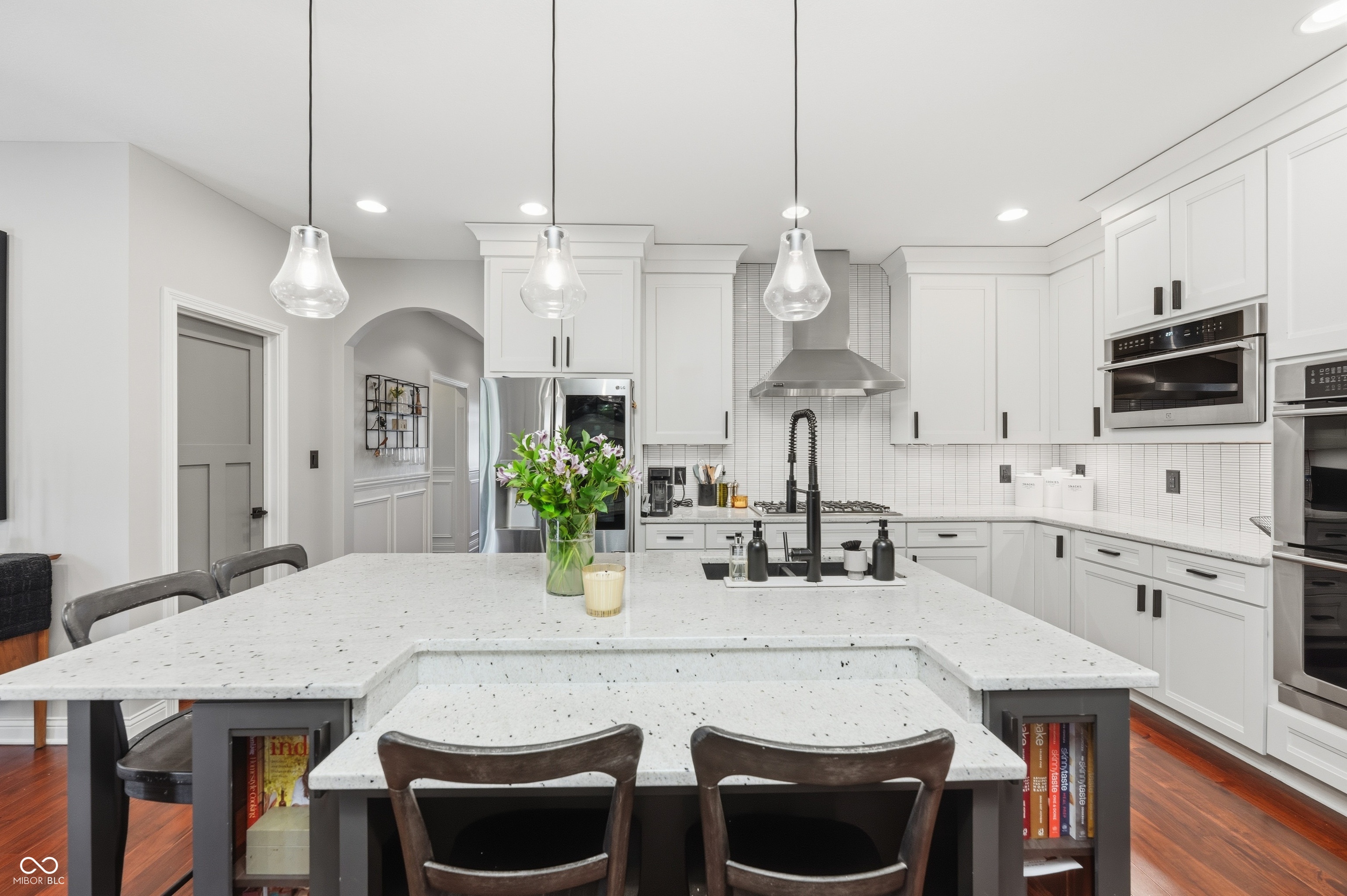 751 Willow Pointe South Drive