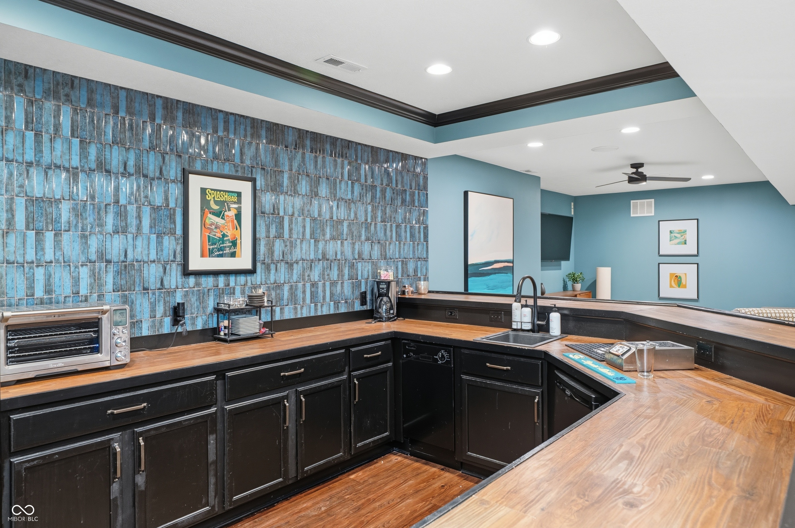 751 Willow Pointe South Drive