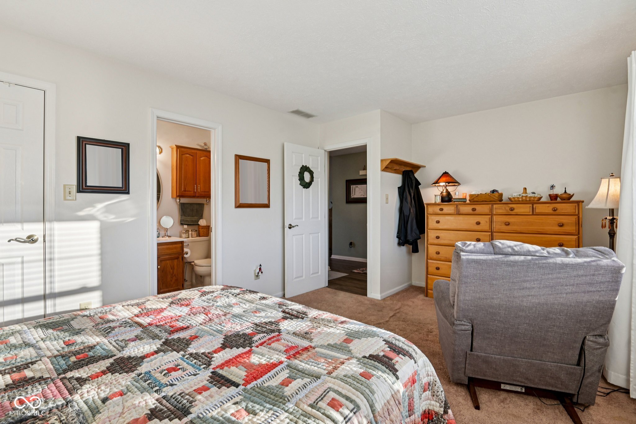 6 Kristelli Court
