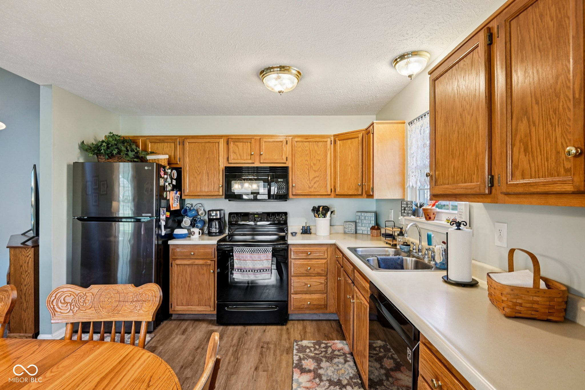 6 Kristelli Court