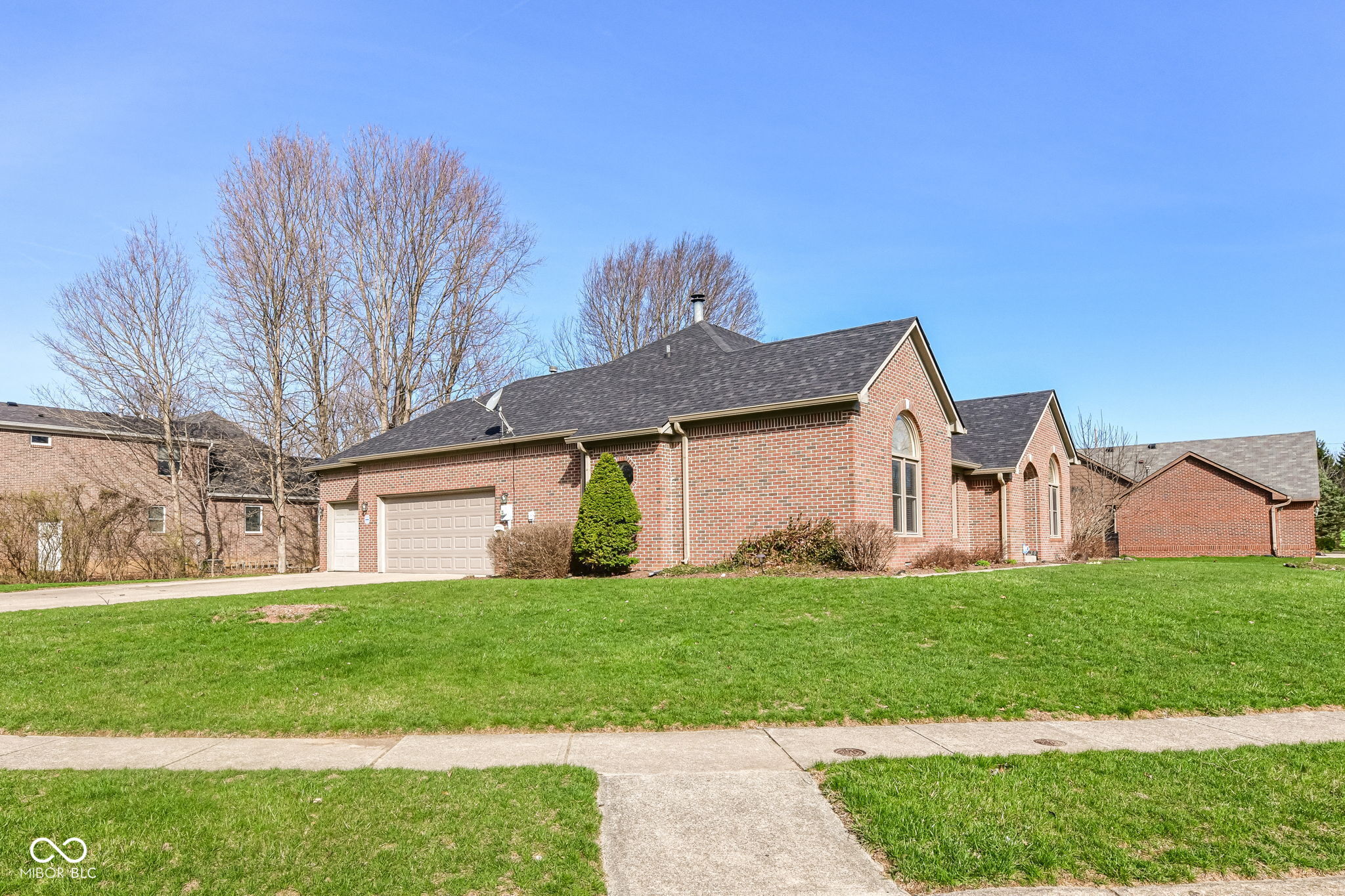 7830 Indian Pointe Drive