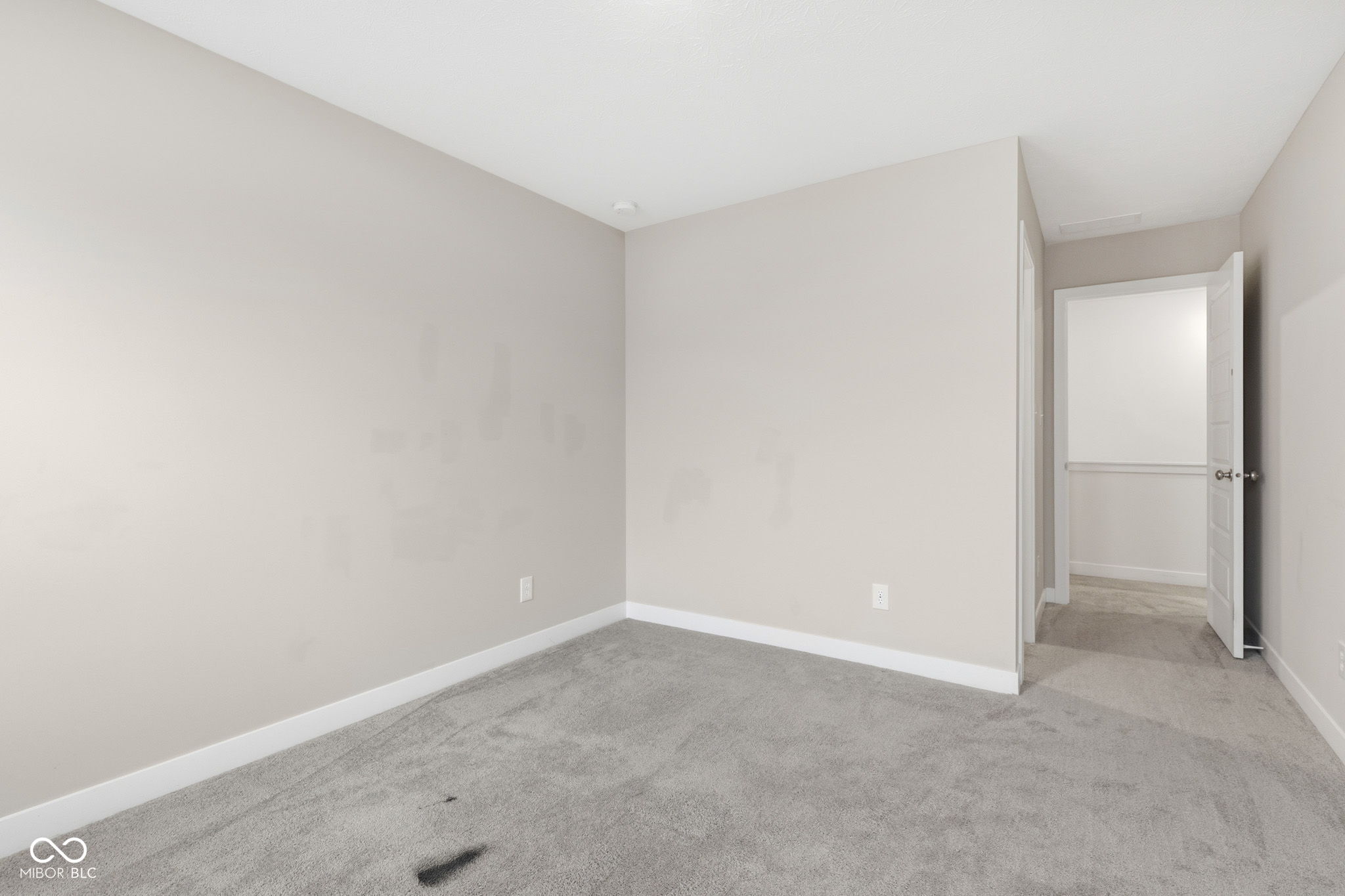 8634 Moyer Place