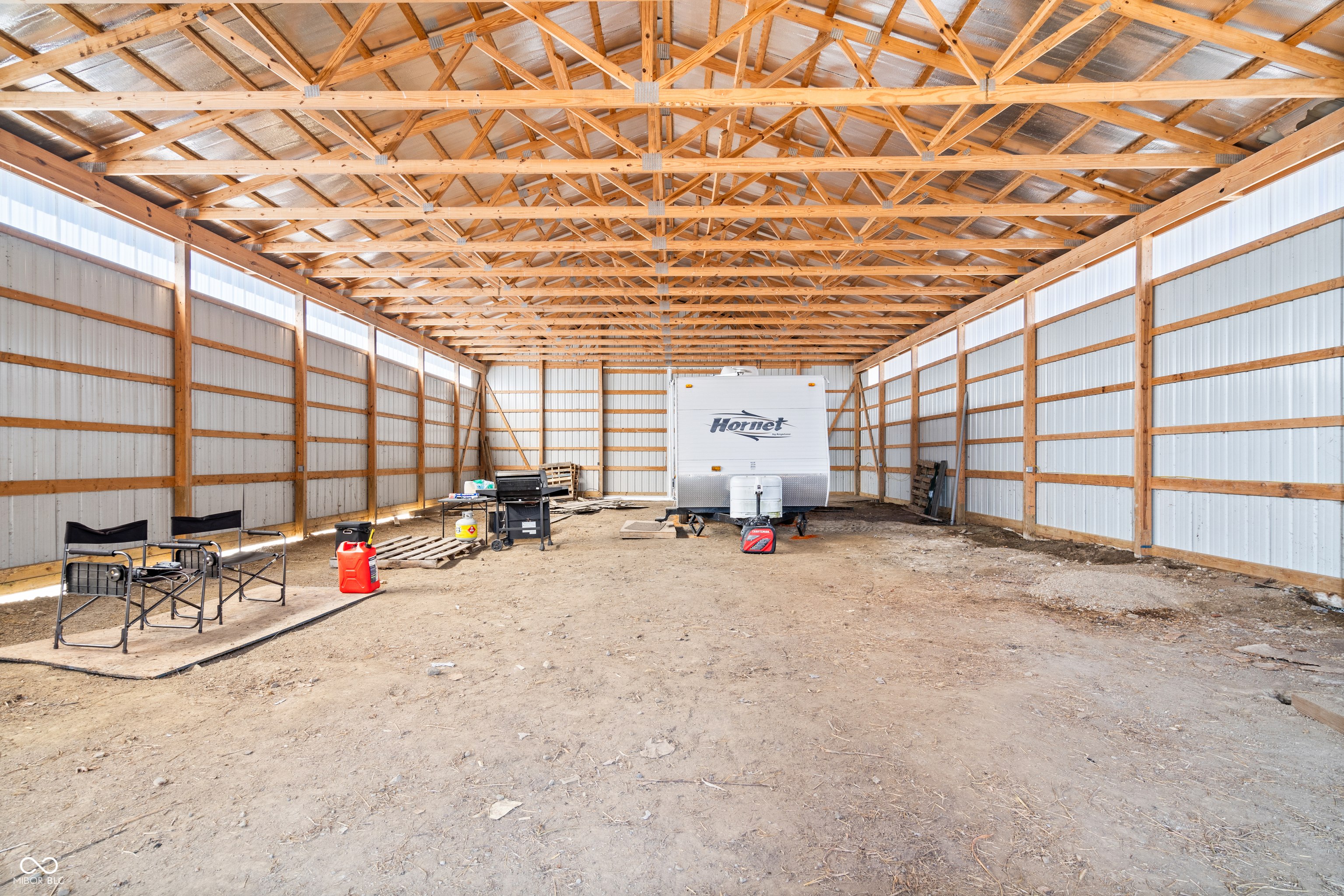 8112 W County Road 1000 N