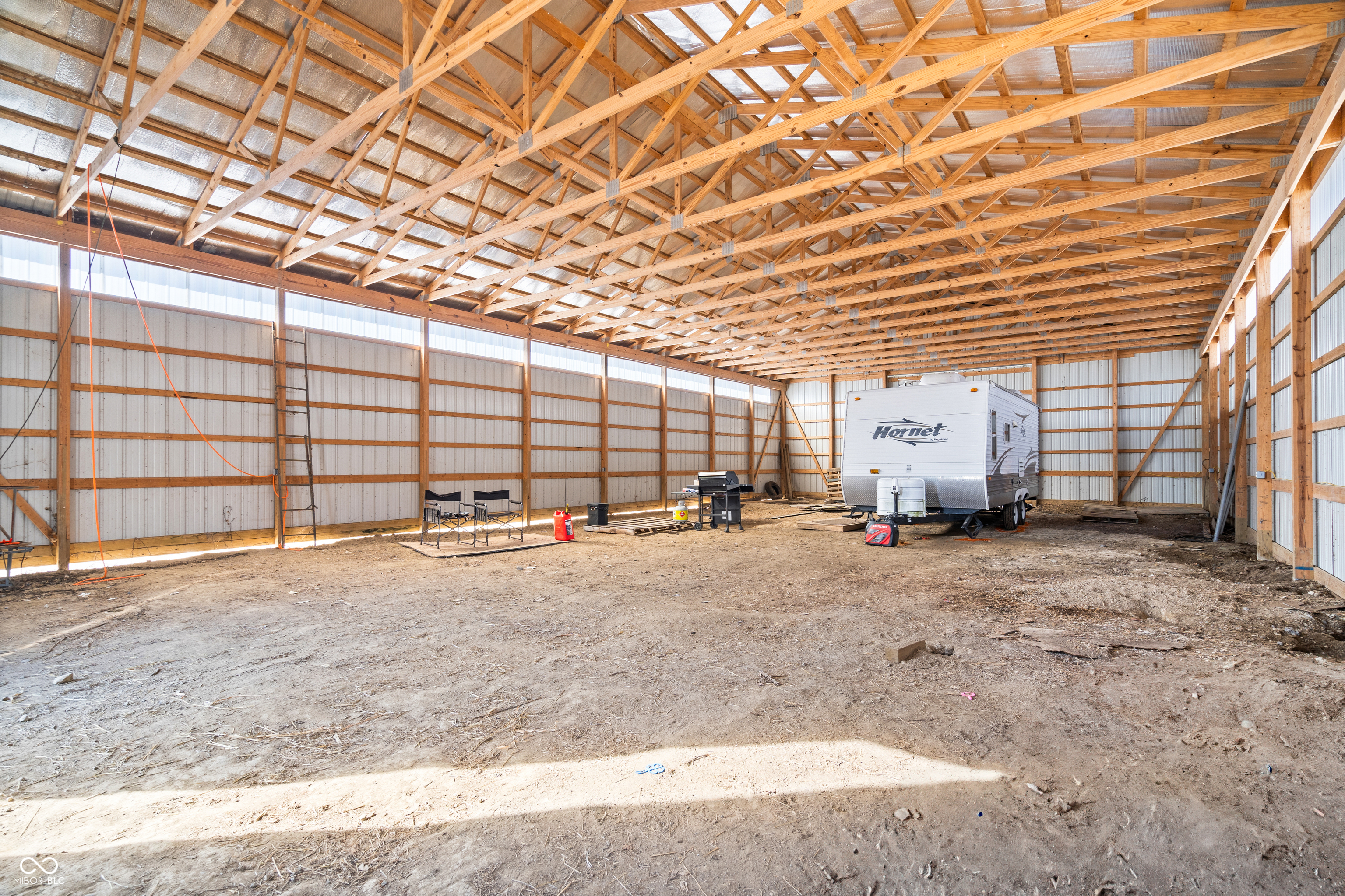 8112 W County Road 1000 N