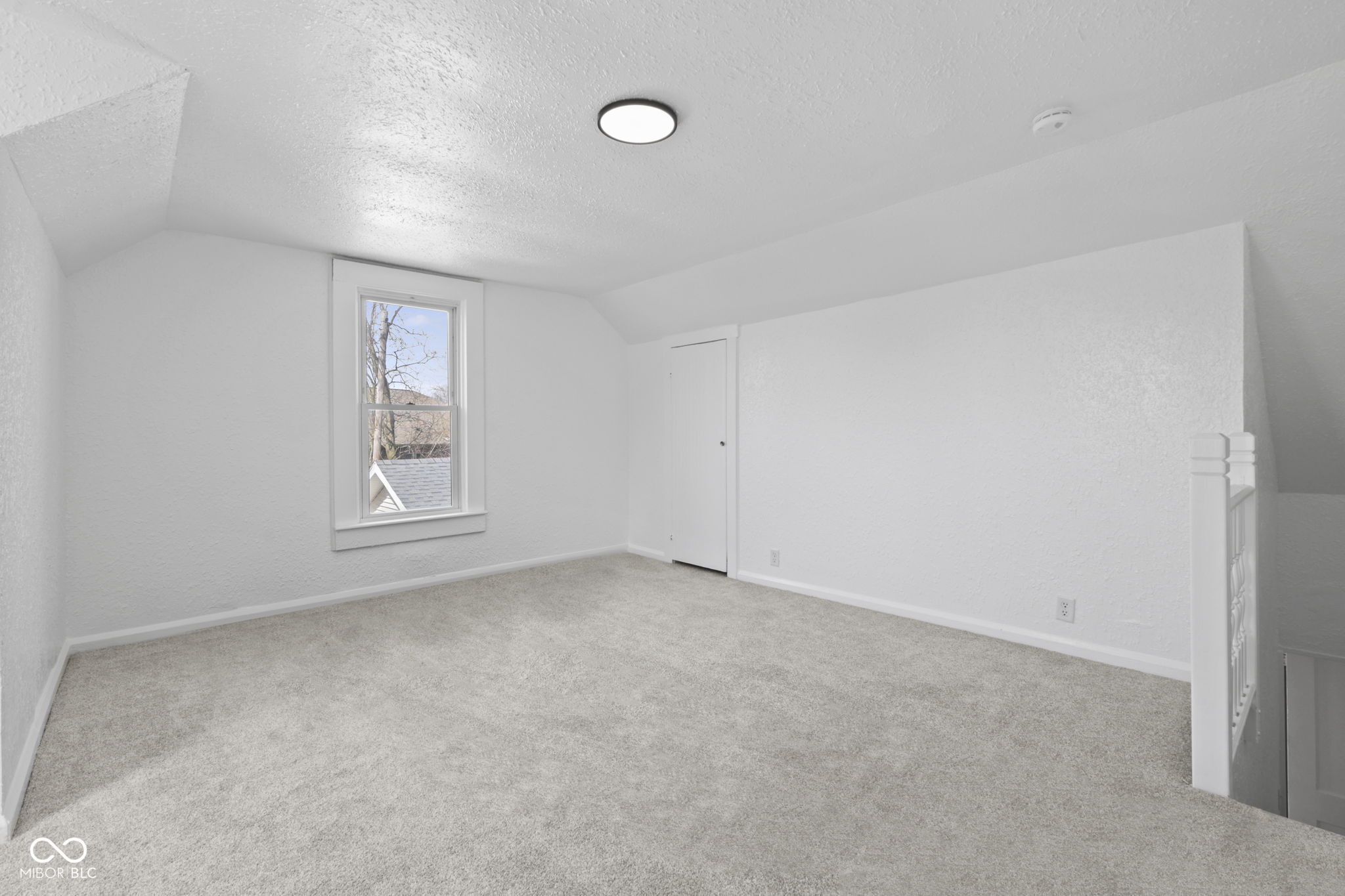 5452 E Hadley Road