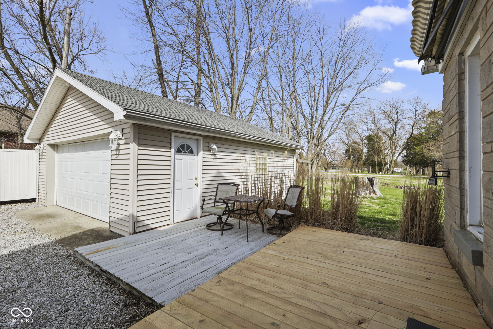 5452 E Hadley Road
