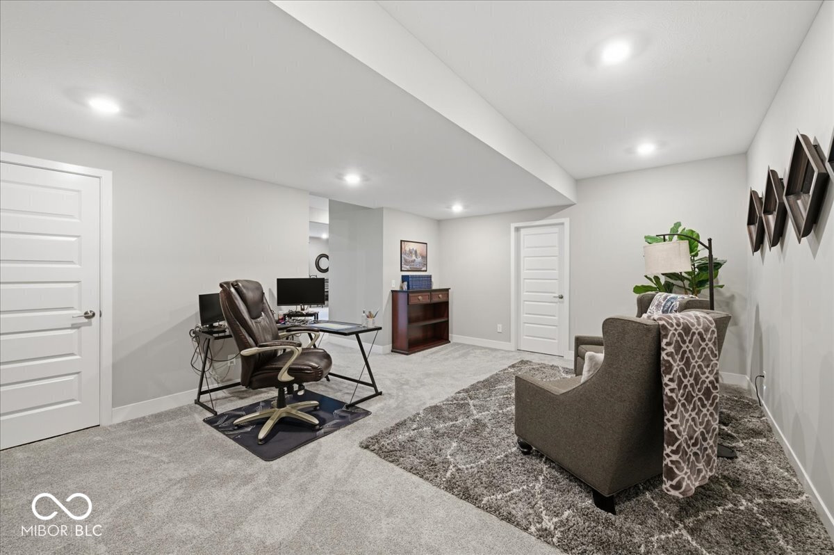 10286 Edgerton Lane