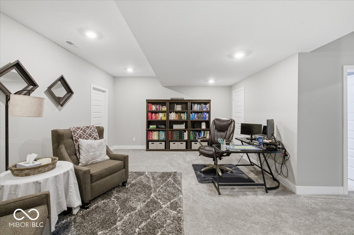 10286 Edgerton Lane