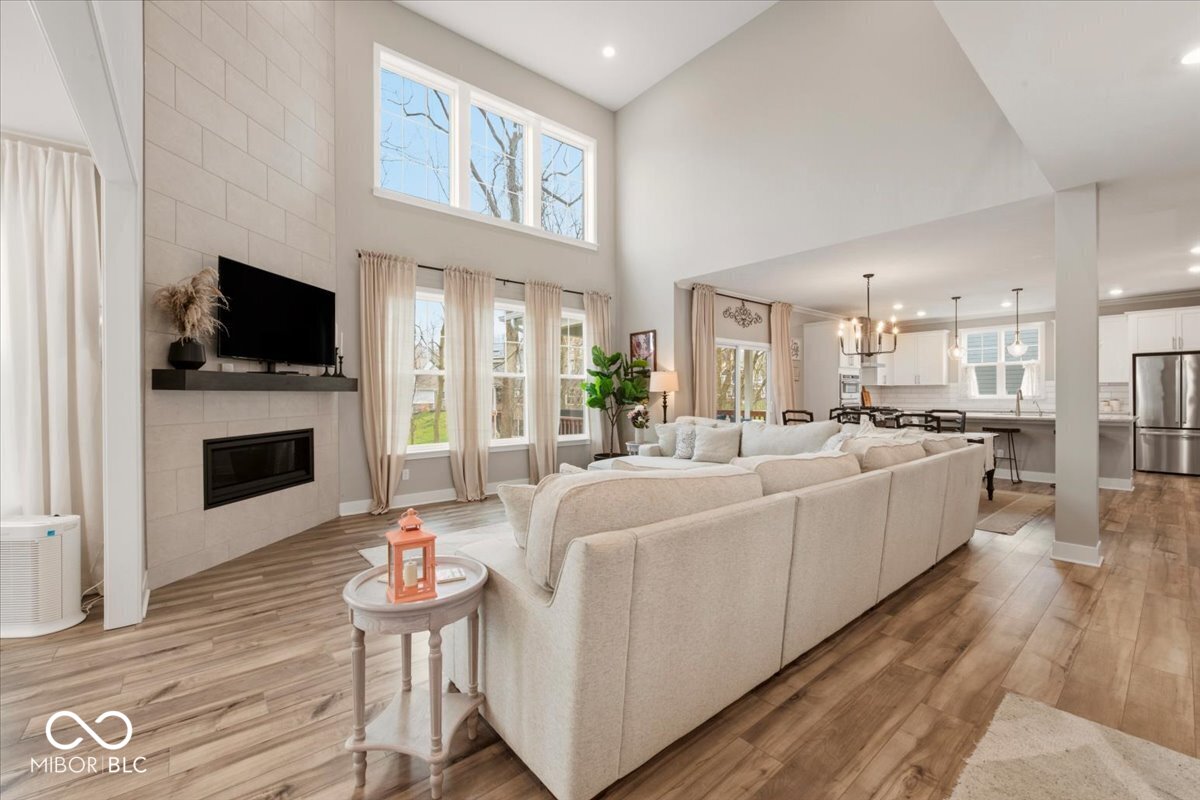 10286 Edgerton Lane