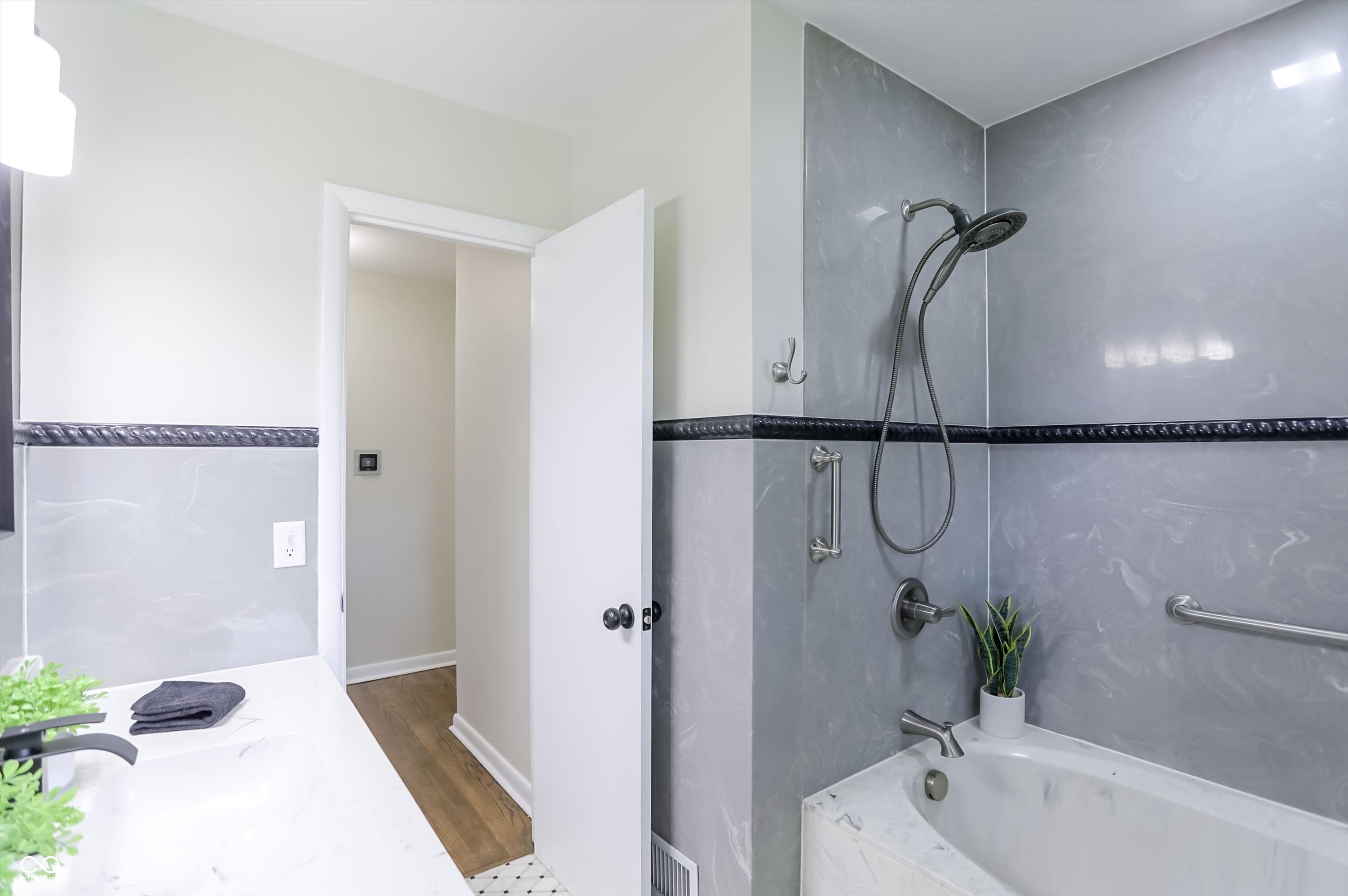 4749 Kessler View Drive
