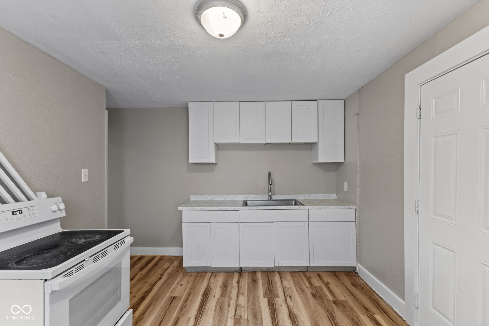 914 N Tuxedo Street