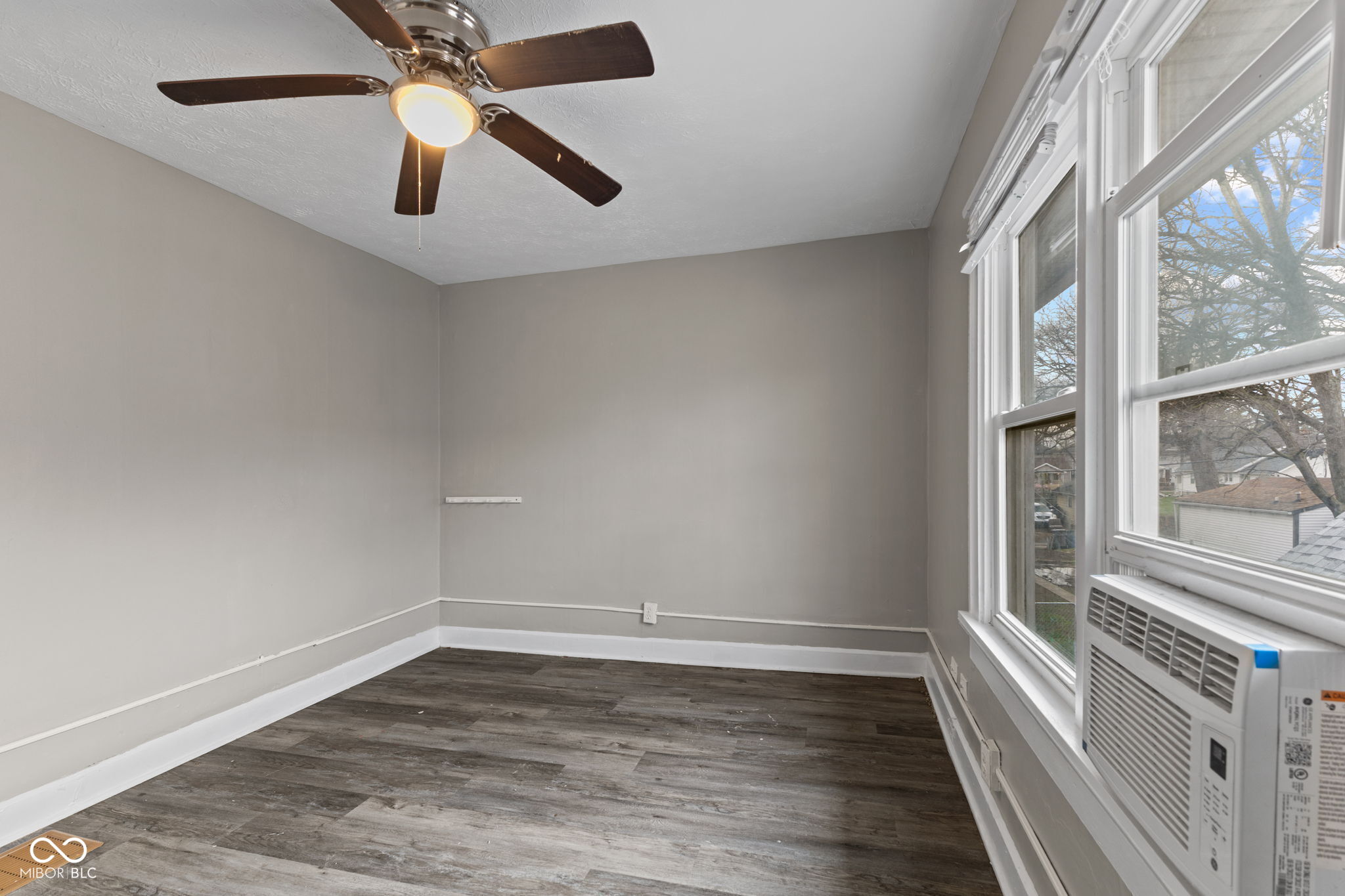 914 N Tuxedo Street