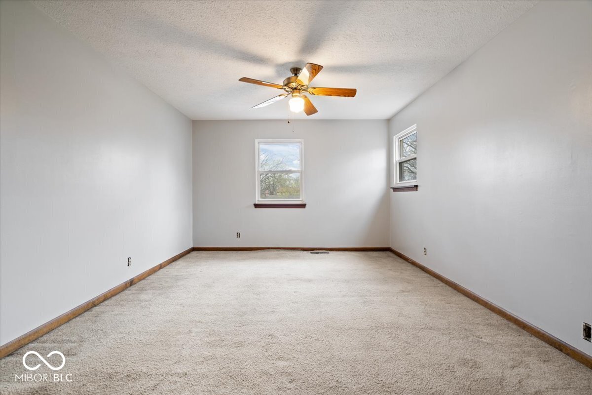 8733 Caplock Lane