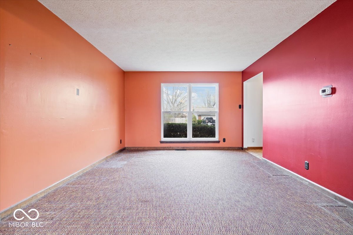 8733 Caplock Lane