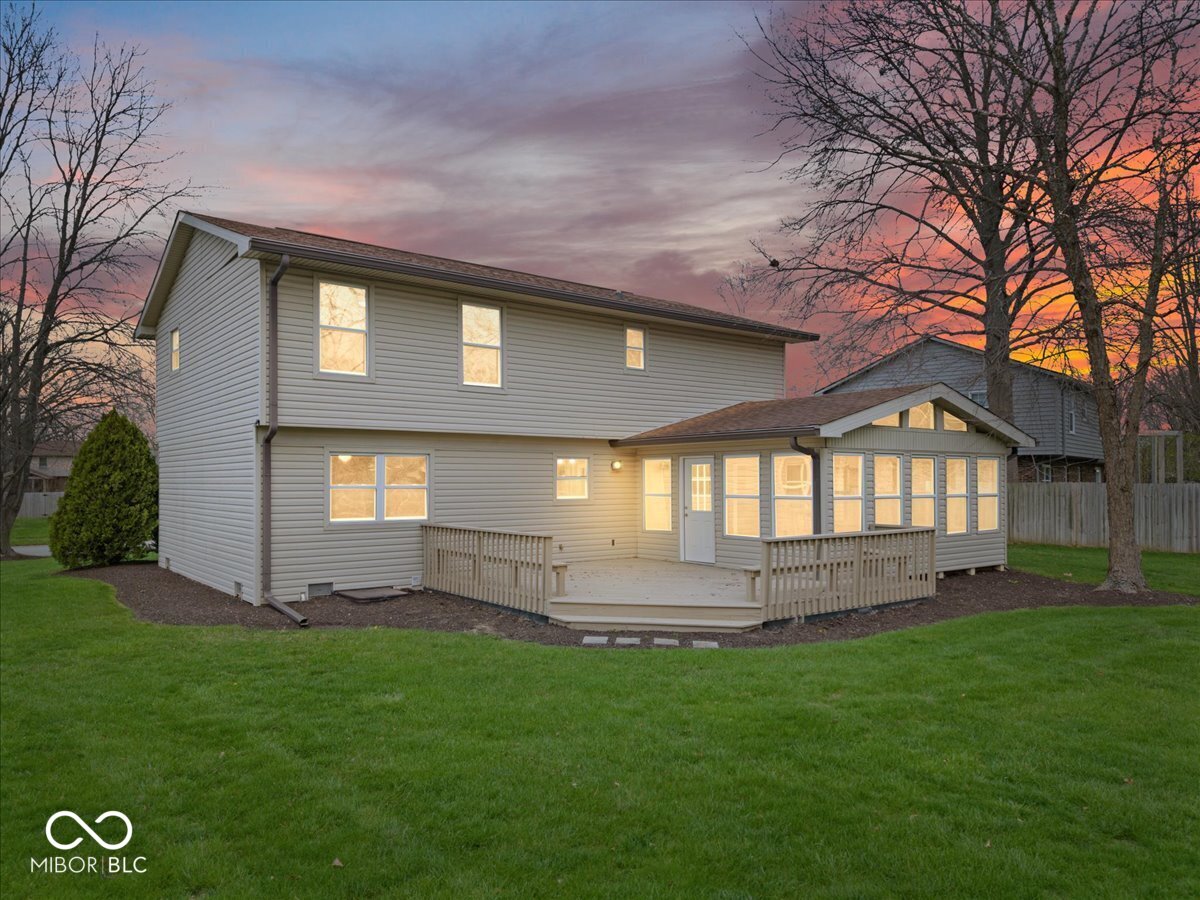 8733 Caplock Lane