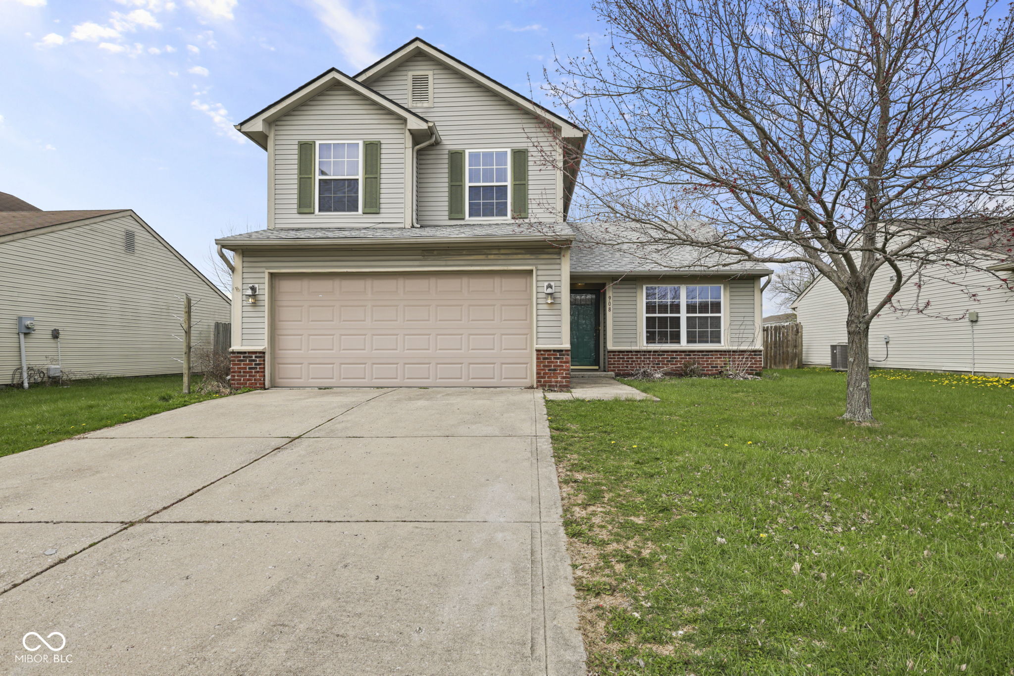 908 Washington Cove Lane
