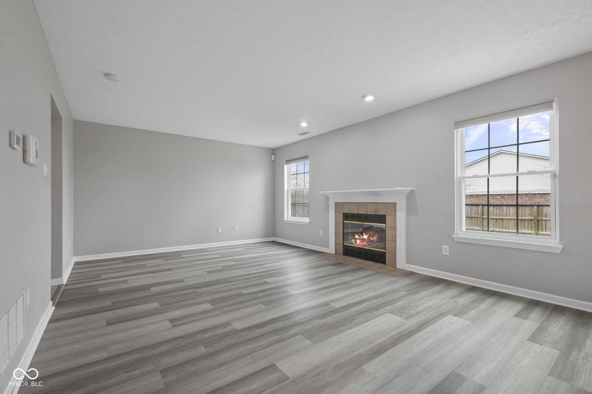 908 Washington Cove Lane