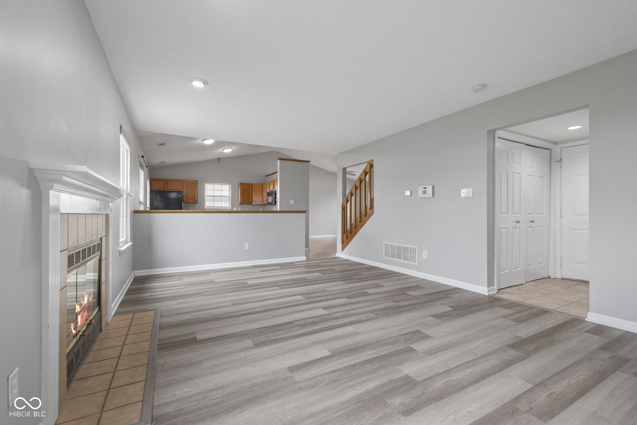 908 Washington Cove Lane