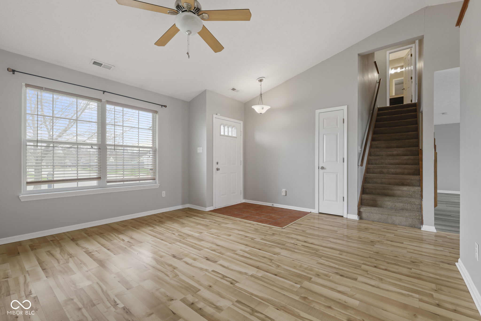 908 Washington Cove Lane