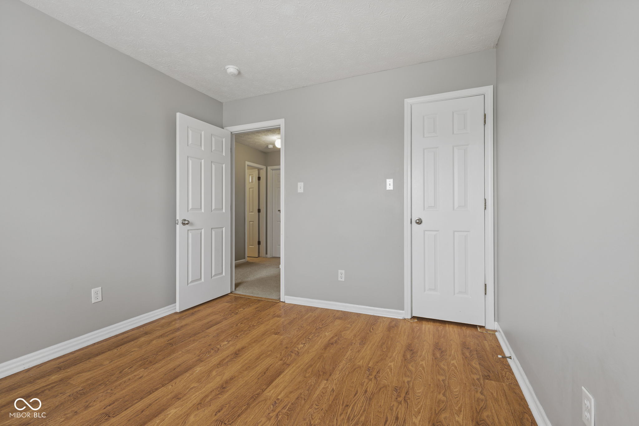908 Washington Cove Lane