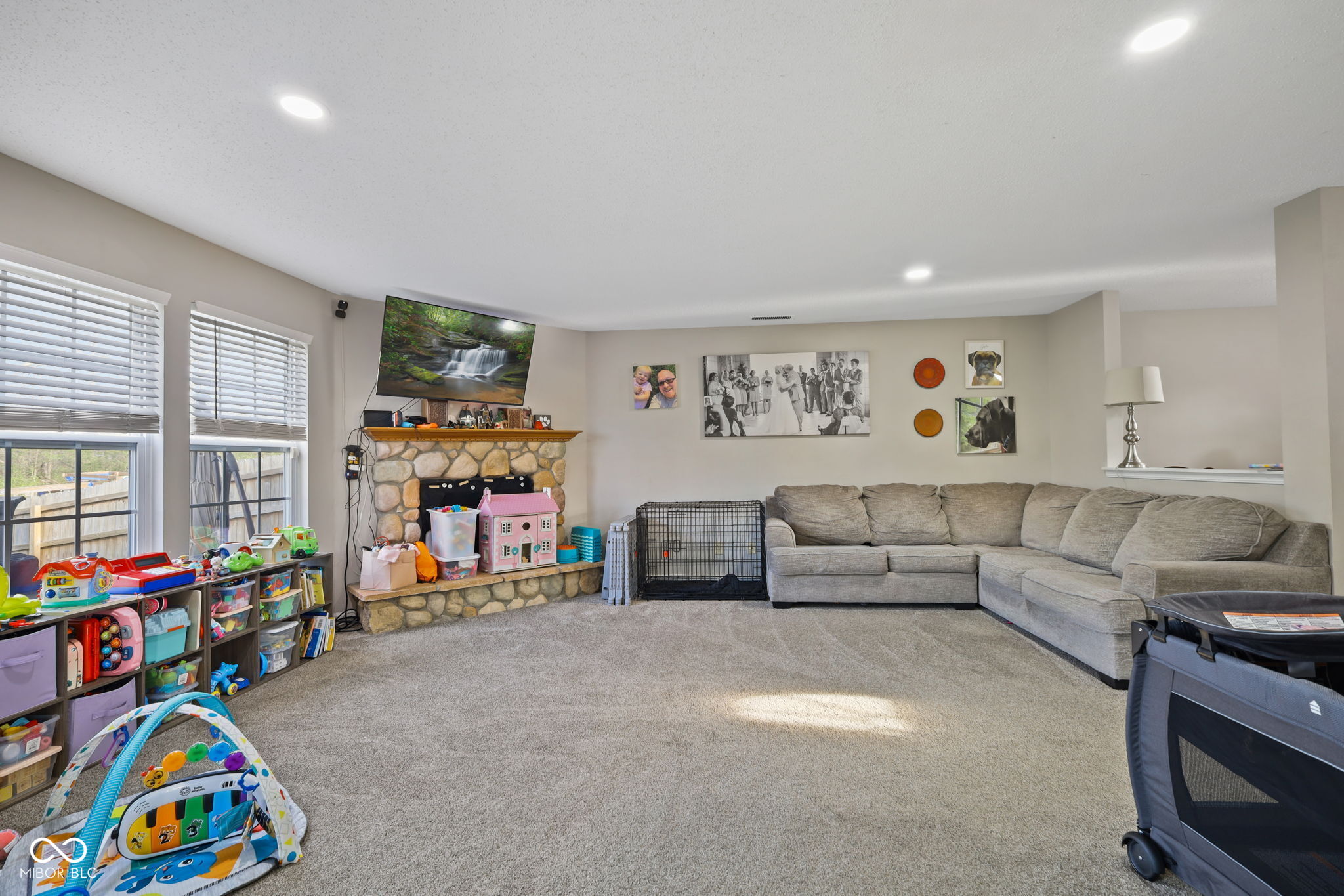 3414 Carica Drive