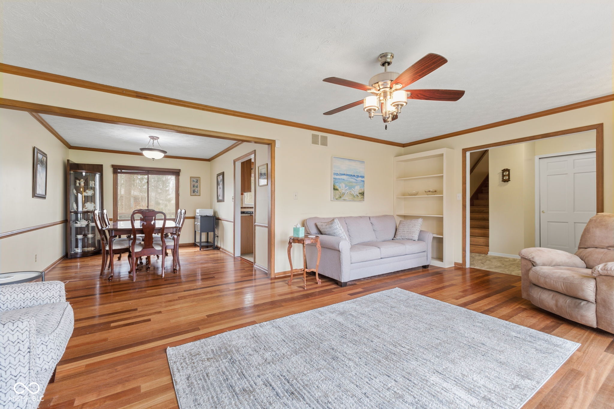 957 Sleepy Hollow Court