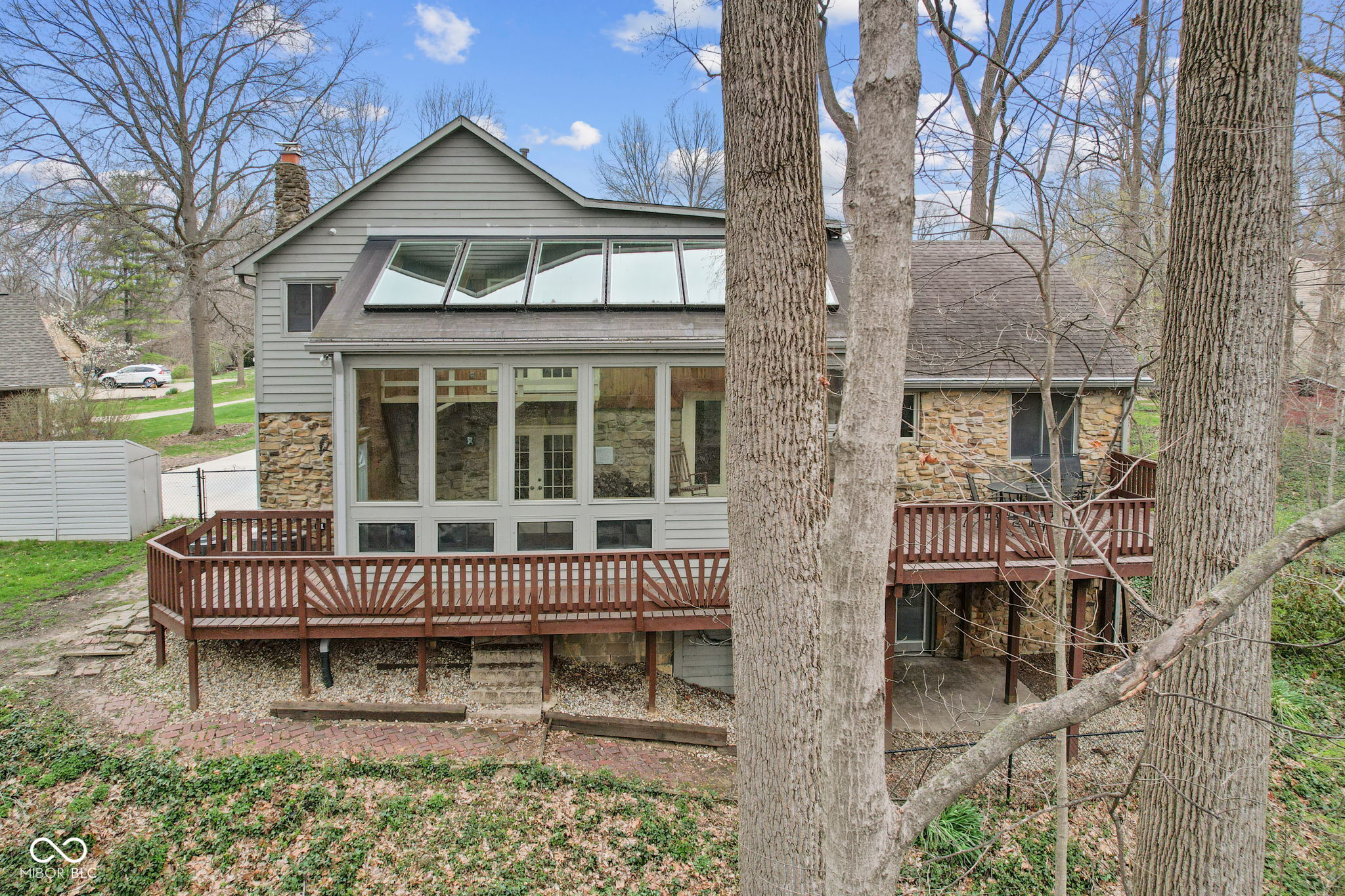 957 Sleepy Hollow Court
