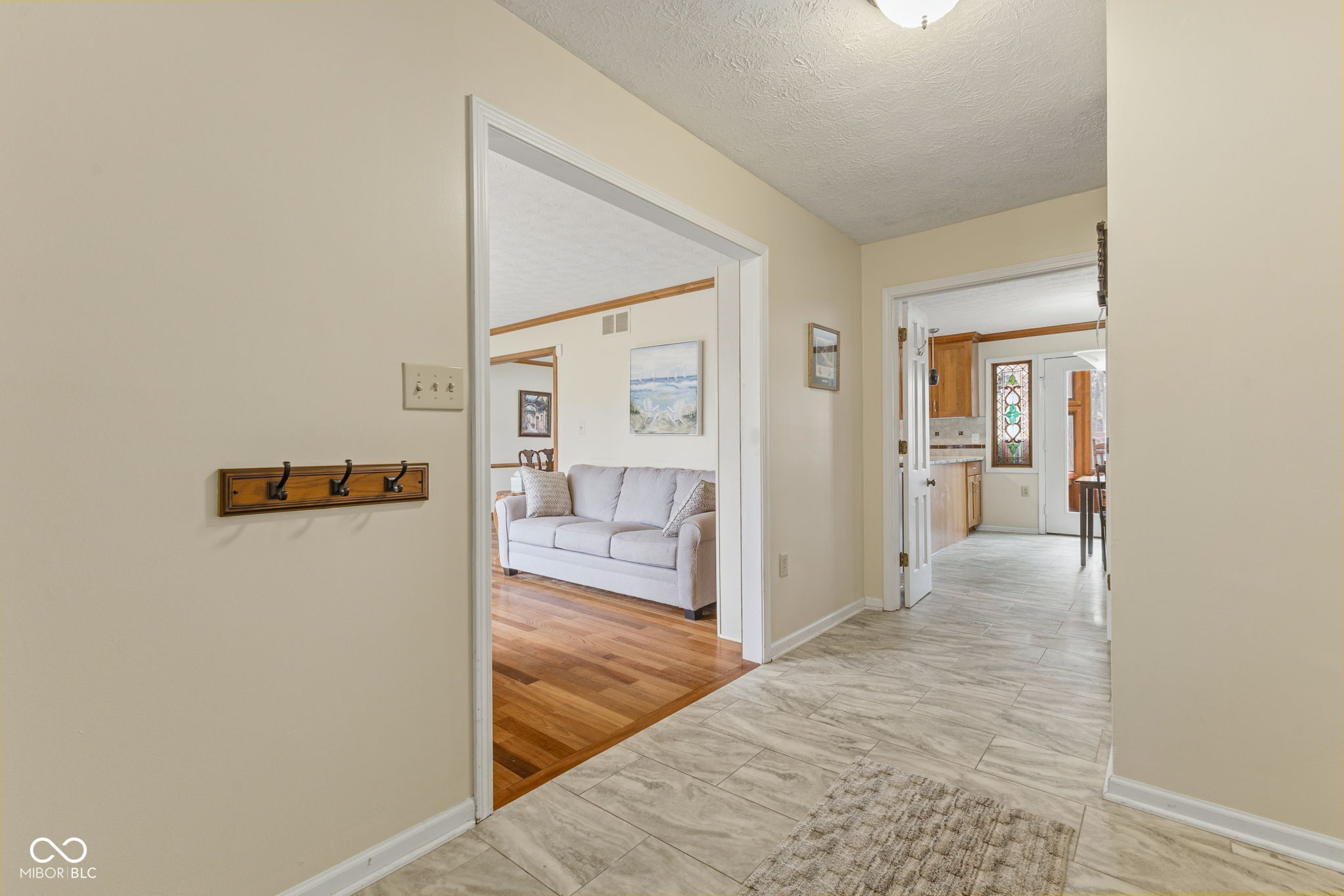 957 Sleepy Hollow Court