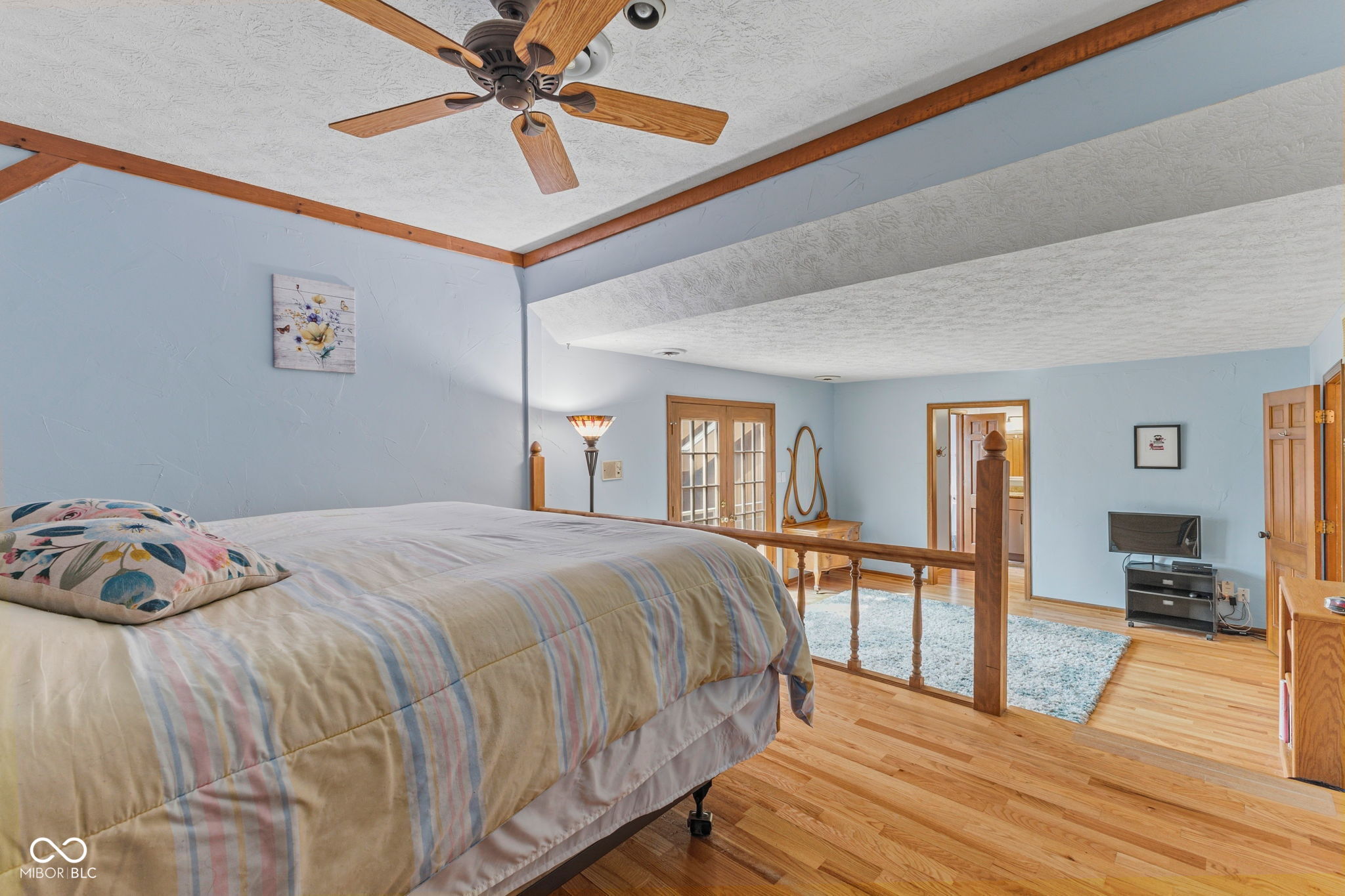 957 Sleepy Hollow Court