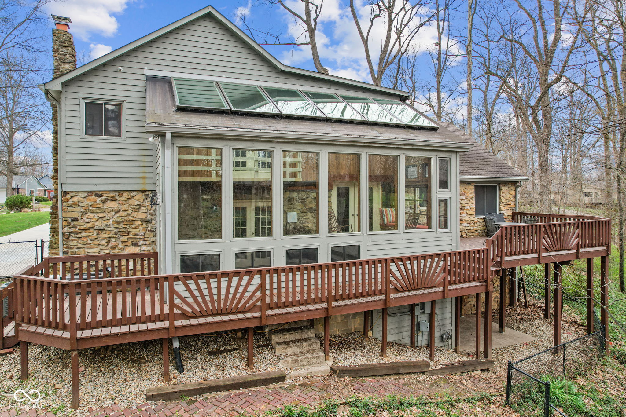 957 Sleepy Hollow Court